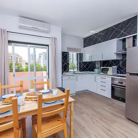 A50 - Castelos In Appartement