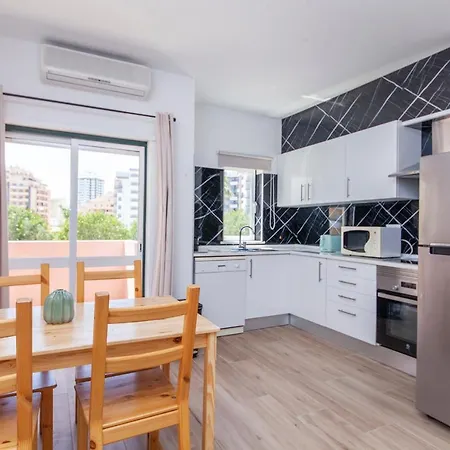 A50 - Castelos In 公寓